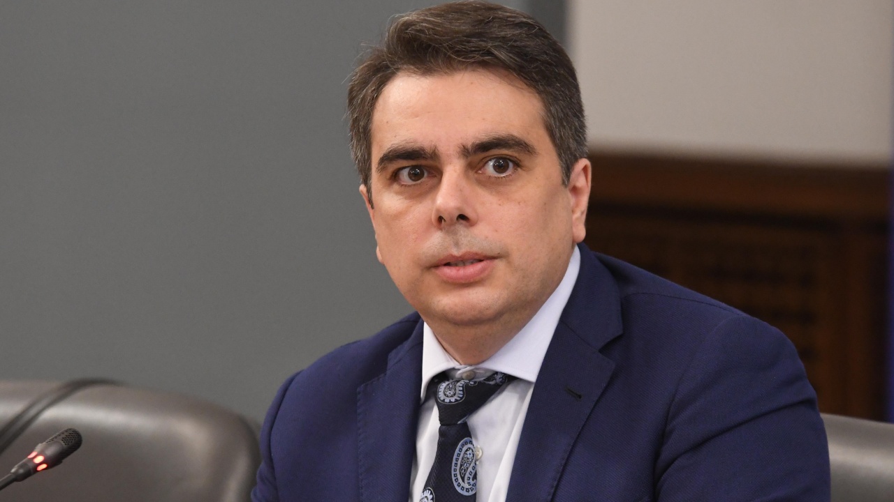 Асен Василев1